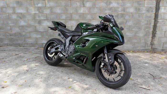 2022 Yamaha YZF-R7LA