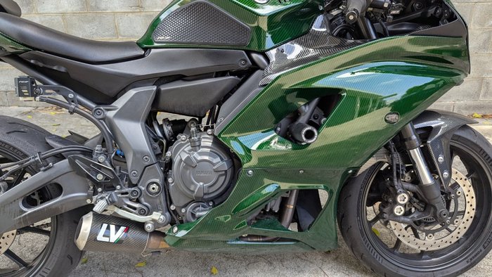 2022 Yamaha YZF-R7LA