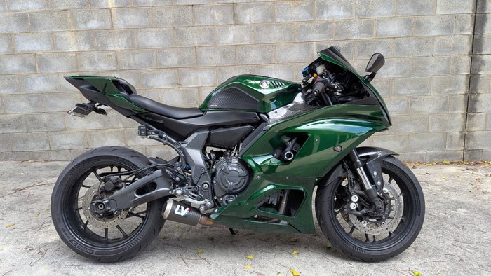2022 Yamaha YZF-R7LA