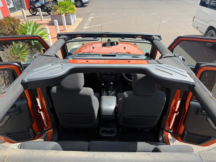 2011 Jeep Wrangler Unlimited Sport