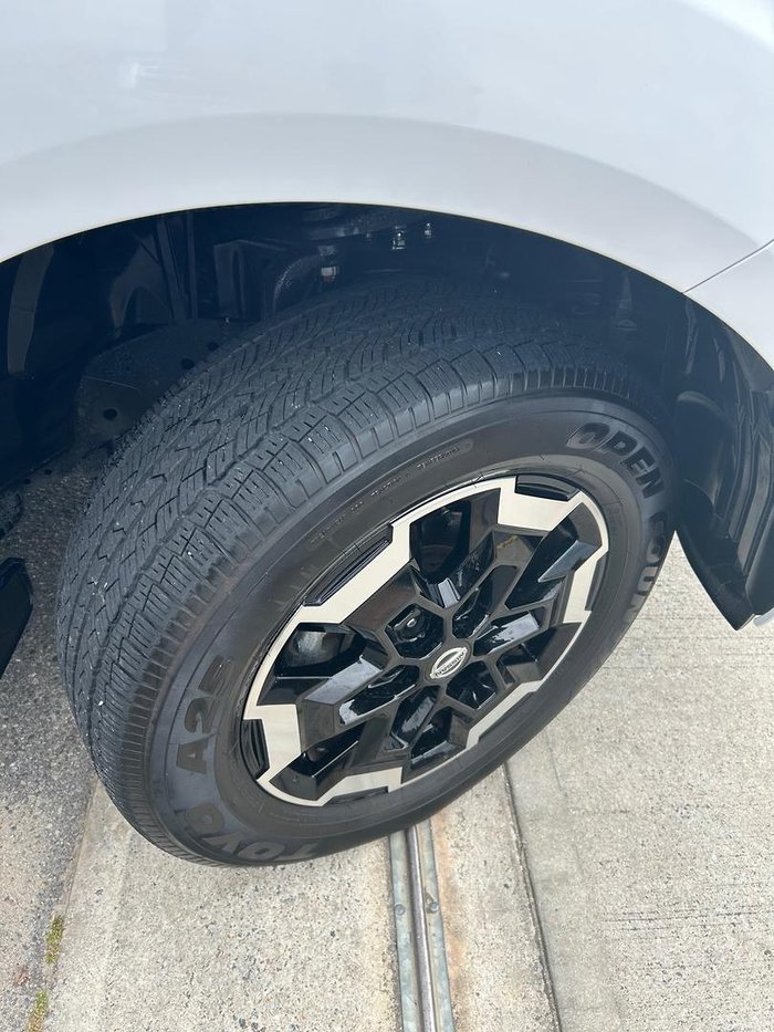 2023 Nissan Navara ST-X