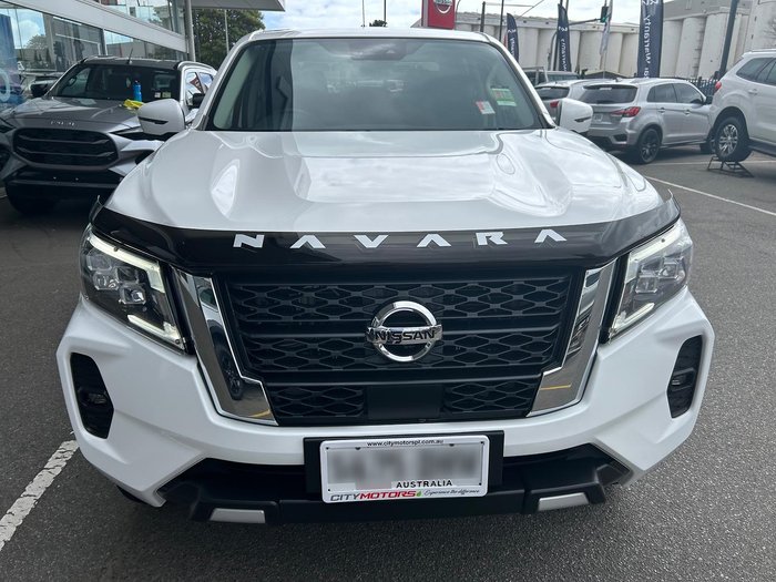 2023 Nissan Navara ST-X