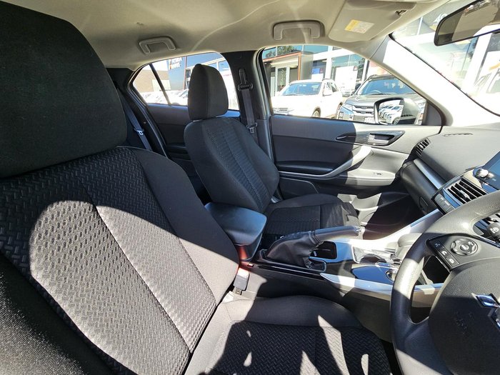 2024 Mitsubishi Eclipse Cross ES