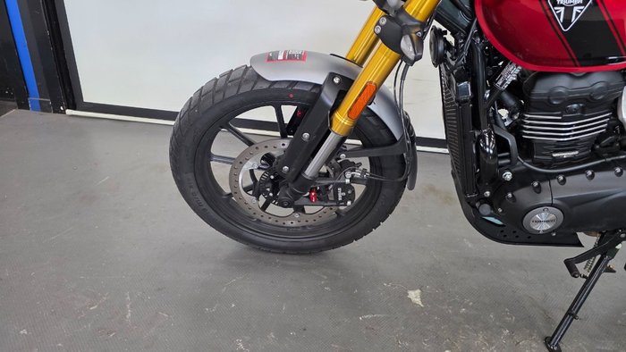 2025 Triumph SCRAMBLER 400 XC Red