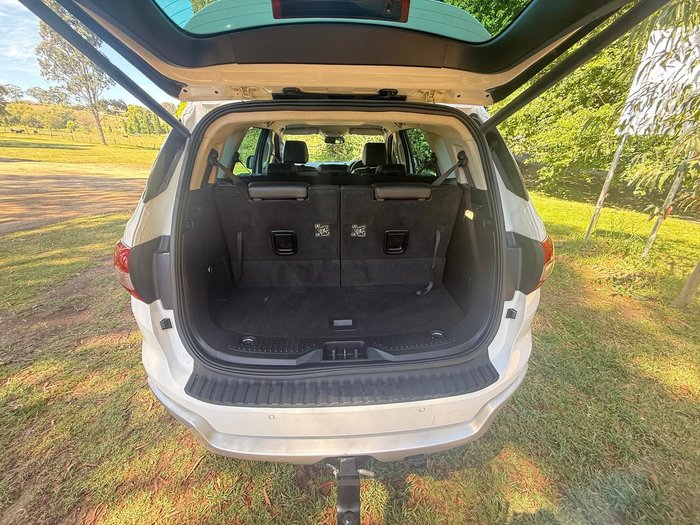 2019 Ford Everest Trend