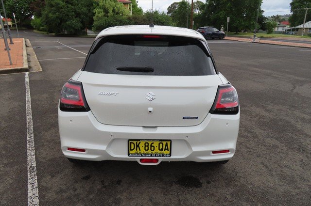 2024 SUZUKI SWIFT PLUS