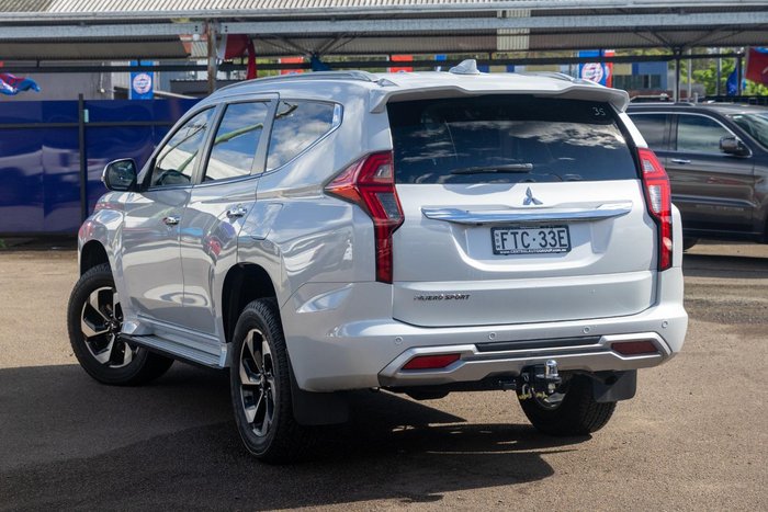 2024 Mitsubishi Pajero Sport GLS