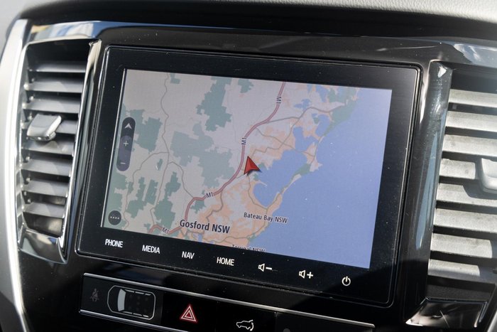 2024 Mitsubishi Pajero Sport GLS