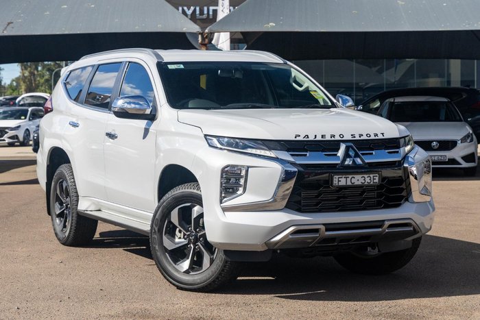 2024 Mitsubishi Pajero Sport GLS