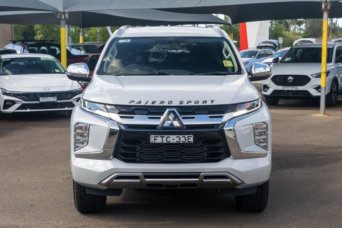 2024 Mitsubishi Pajero Sport GLS