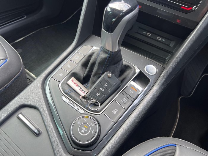 2023 Volkswagen Tiguan R