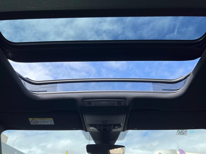 2023 Volkswagen Tiguan R