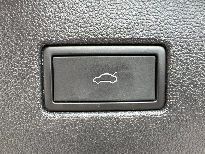 2023 Volkswagen Tiguan R