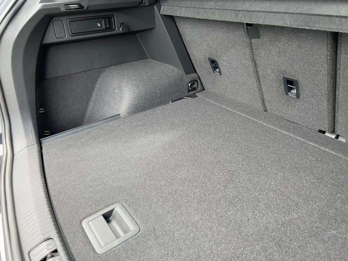 2023 Volkswagen Tiguan R