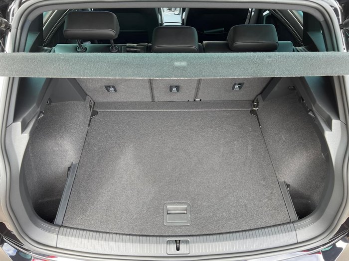 2023 Volkswagen Tiguan R