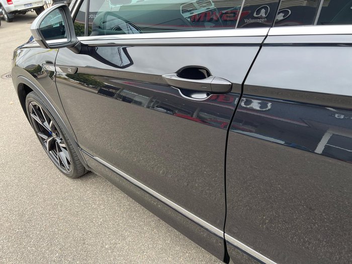 2023 Volkswagen Tiguan R