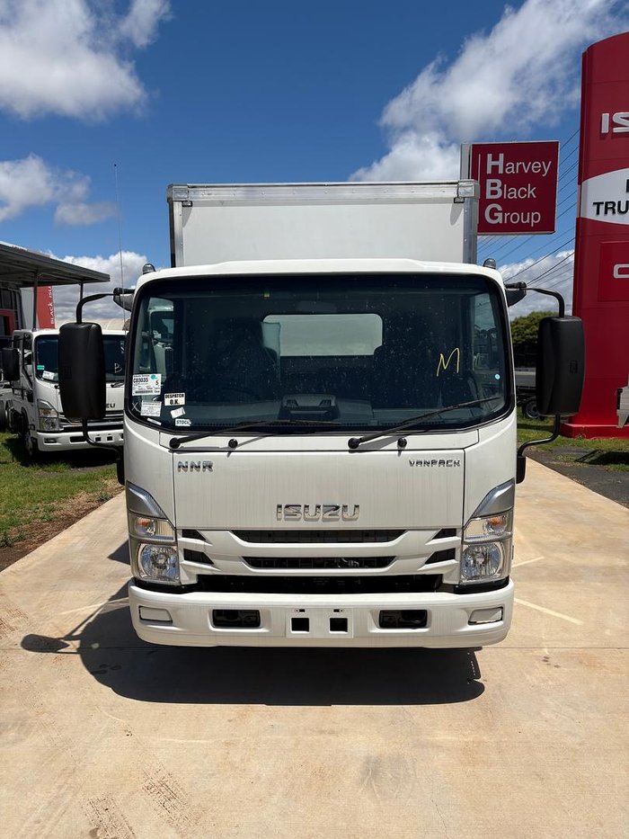 2025 Isuzu Nnr 45-150 Vanpack