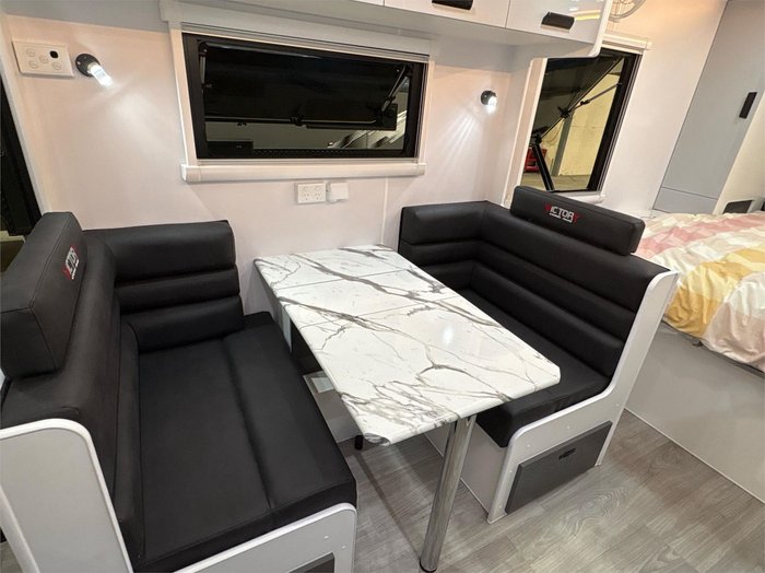2025 VICTORY CARAVANS 18'6 Touring