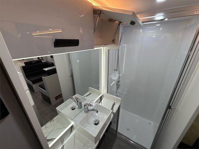 2025 VICTORY CARAVANS 18'6 Touring