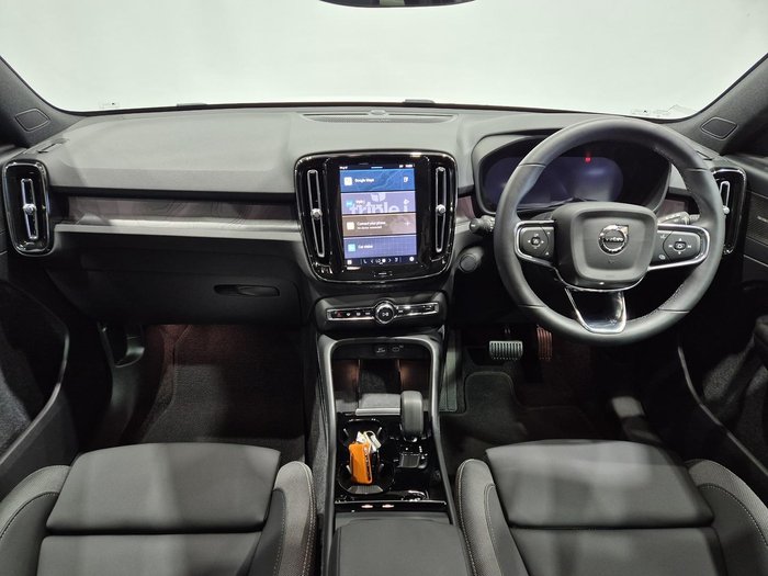 2023 Volvo XC40 Recharge Twin Pure Electric MY24 AWD Crystal White