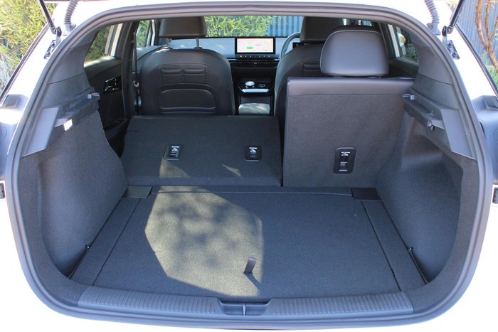 2024 MG MG4 Essence 64