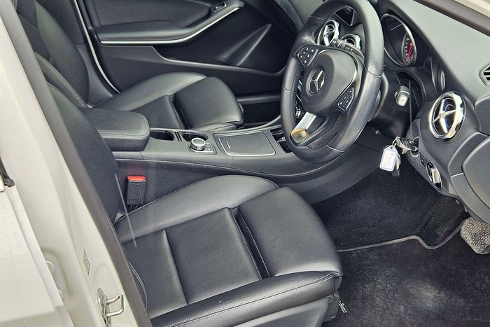 2018 Mercedes-Benz GLA-Class GLA180