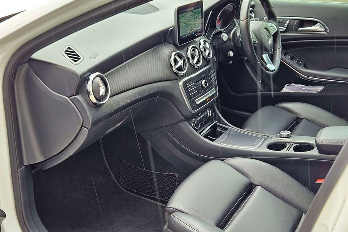 2018 Mercedes-Benz GLA-Class GLA180