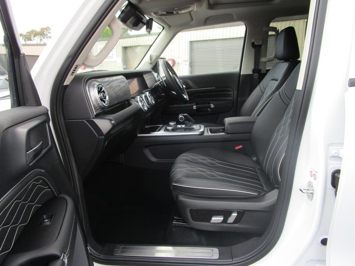 2025 GWM Tank 300 Lux