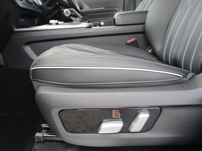 2025 GWM Tank 300 Lux