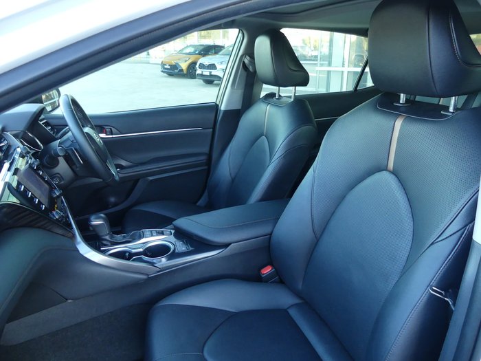 2020 Toyota Camry SL