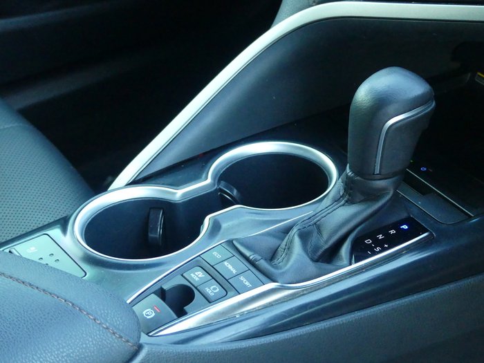 2020 Toyota Camry SL