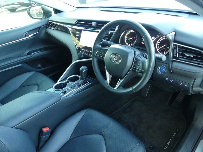 2020 Toyota Camry SL