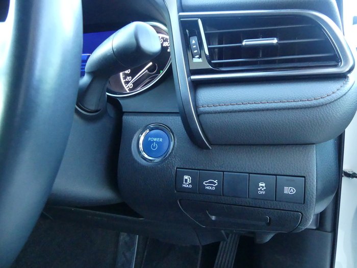 2020 Toyota Camry SL