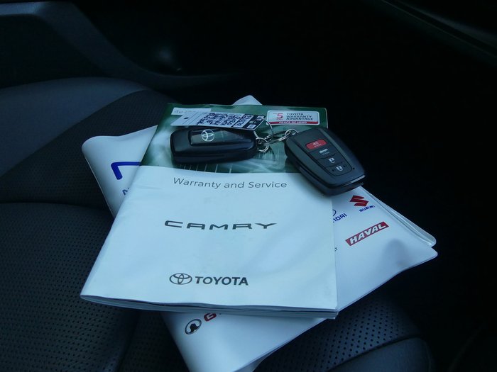 2020 Toyota Camry SL