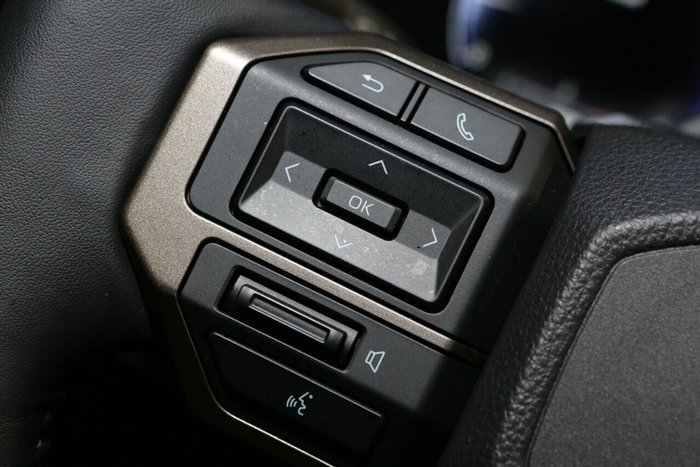 2025 Toyota Landcruiser Prado Altitude