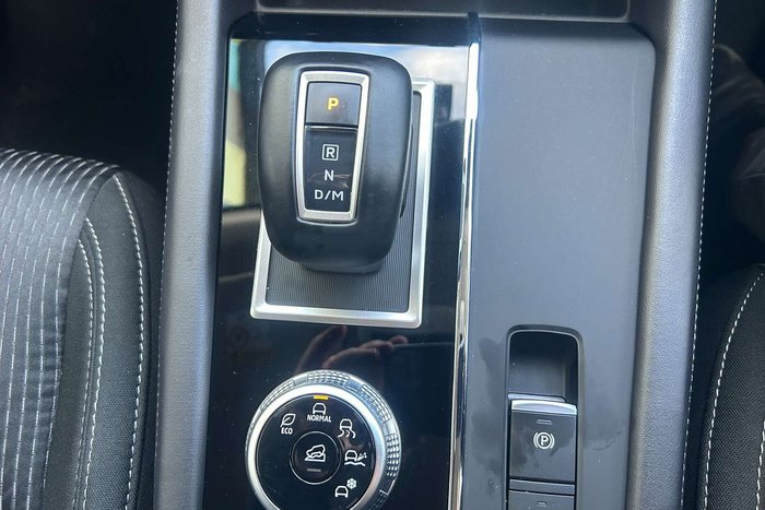 2023 Mitsubishi Outlander LS