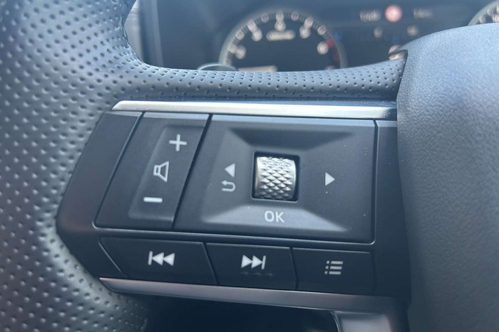 2023 Mitsubishi Outlander LS