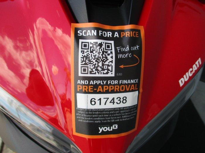 2021 DUCATI STREETFIGHTER V4 S RED