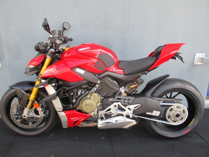 2021 DUCATI STREETFIGHTER V4 S RED