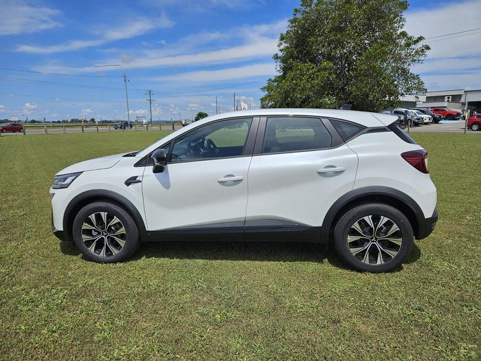 2025 Mitsubishi ASX LS