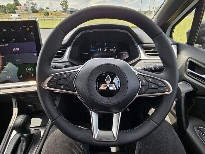 2025 Mitsubishi ASX LS