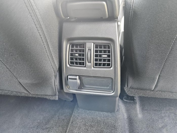 2025 Mitsubishi ASX LS XE MY25 Crystal White