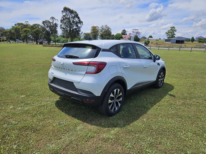 2025 Mitsubishi ASX LS XE MY25 Crystal White