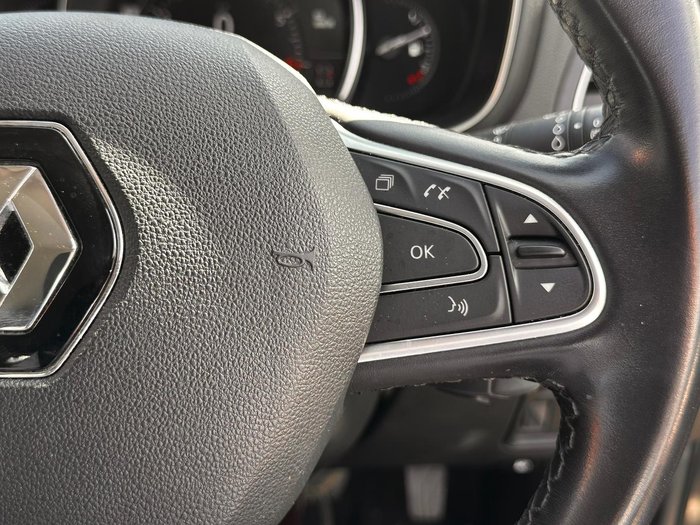 2022 Renault Koleos Life