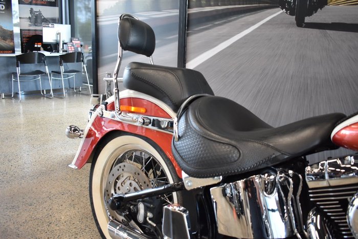 2012 Harley-davidson FLSTN SOFTAIL DELUXE CREAM