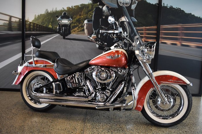 2012 Harley-davidson FLSTN SOFTAIL DELUXE CREAM
