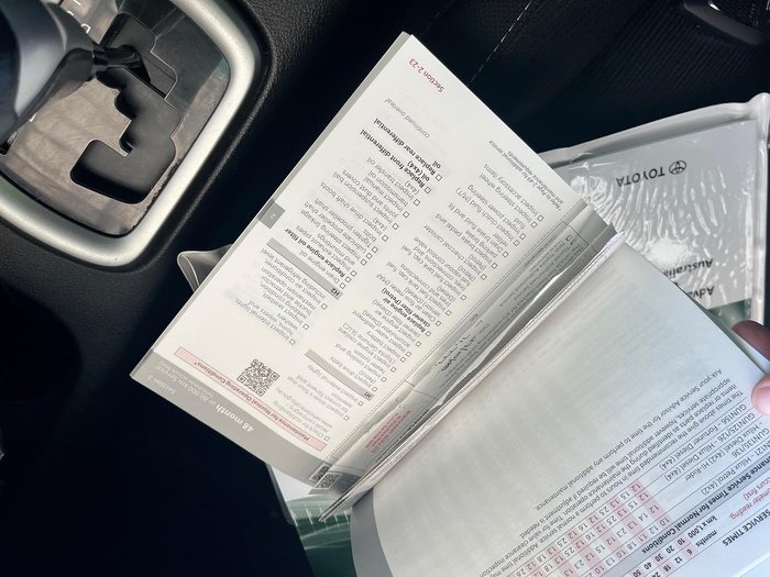 2023 Toyota Hilux SR5