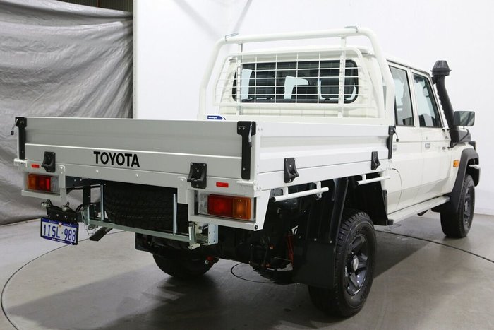 2025 Toyota Landcruiser GXL