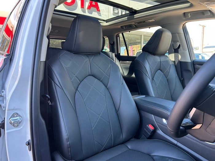 2025 Toyota Kluger Grande