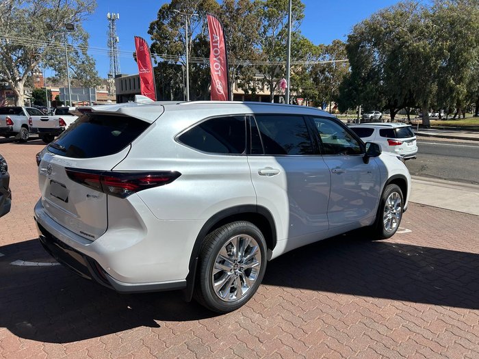2025 Toyota Kluger Grande